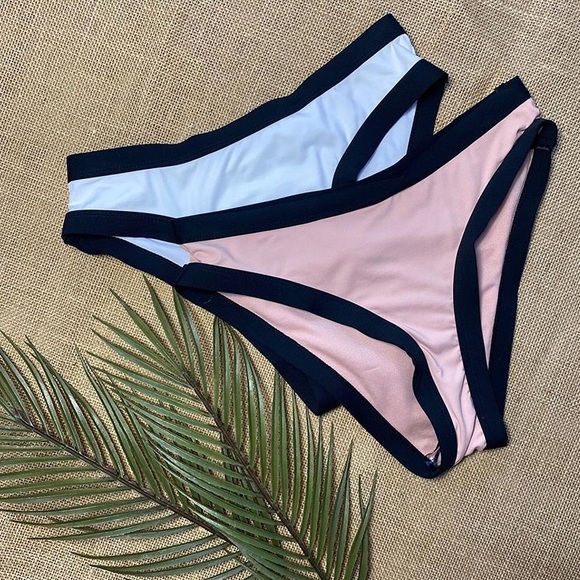 Black and White V Neck Triangle Bikini Set - Picture 6 of 10